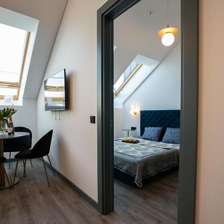 M8 Stylish One-Bedroom Apartment Kaunas Dış mekan fotoğraf