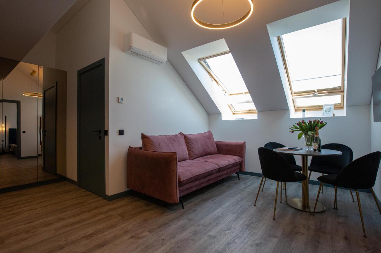 M8 Stylish One-Bedroom Apartment Kaunas Dış mekan fotoğraf