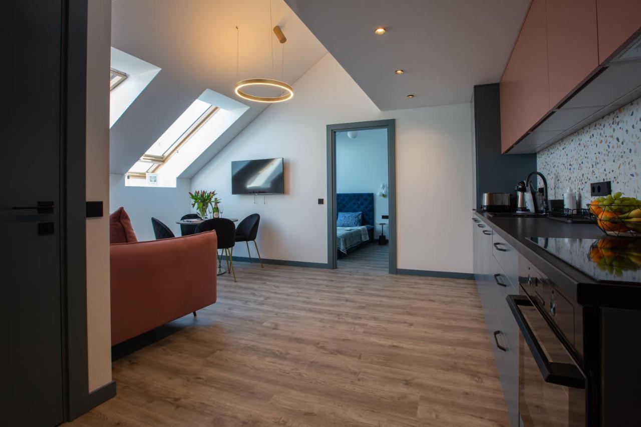 M8 Stylish One-Bedroom Apartment Kaunas Dış mekan fotoğraf